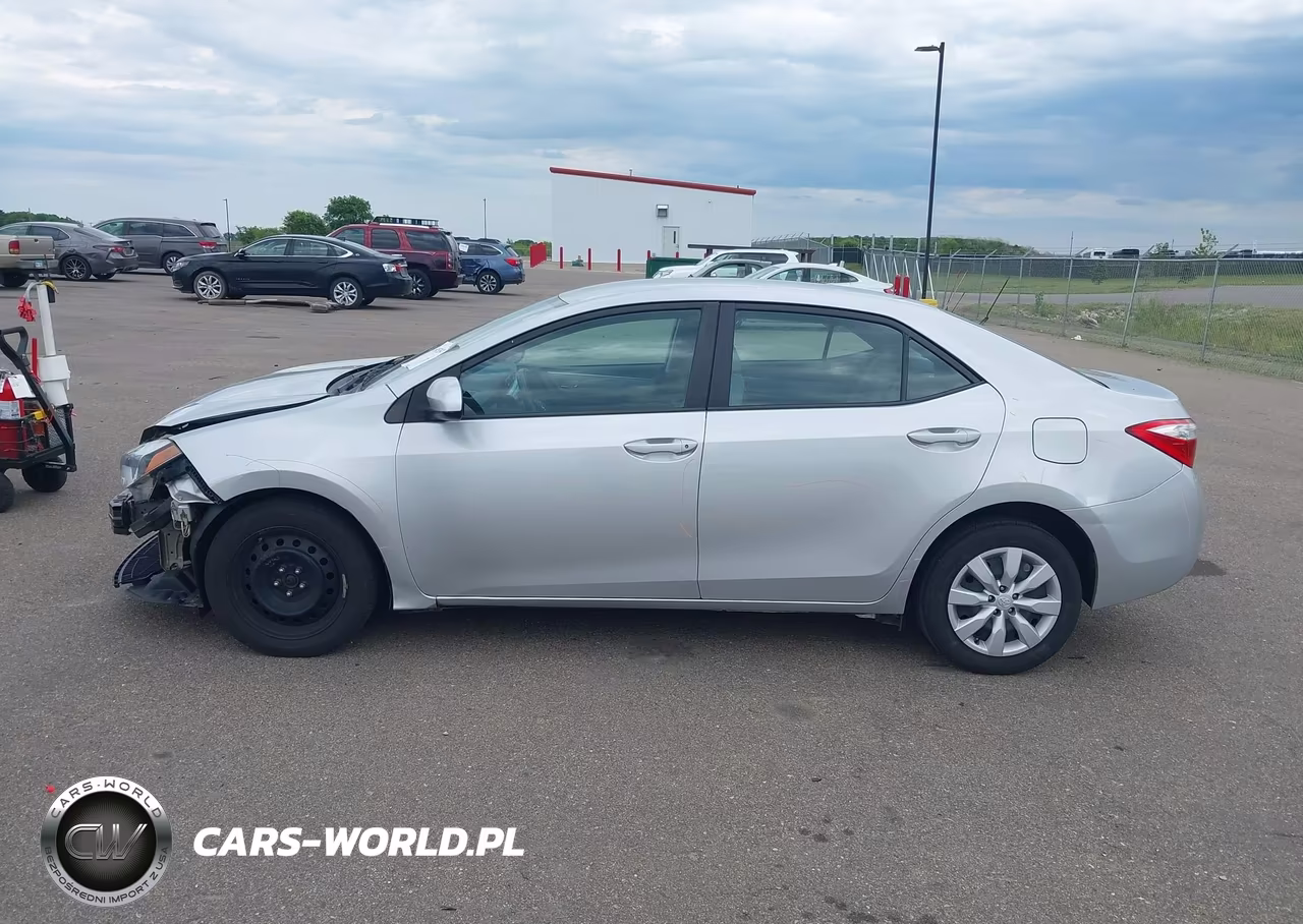 2016 Toyota Corolla Le VIN:5YFBURHE9GP368968 - 15