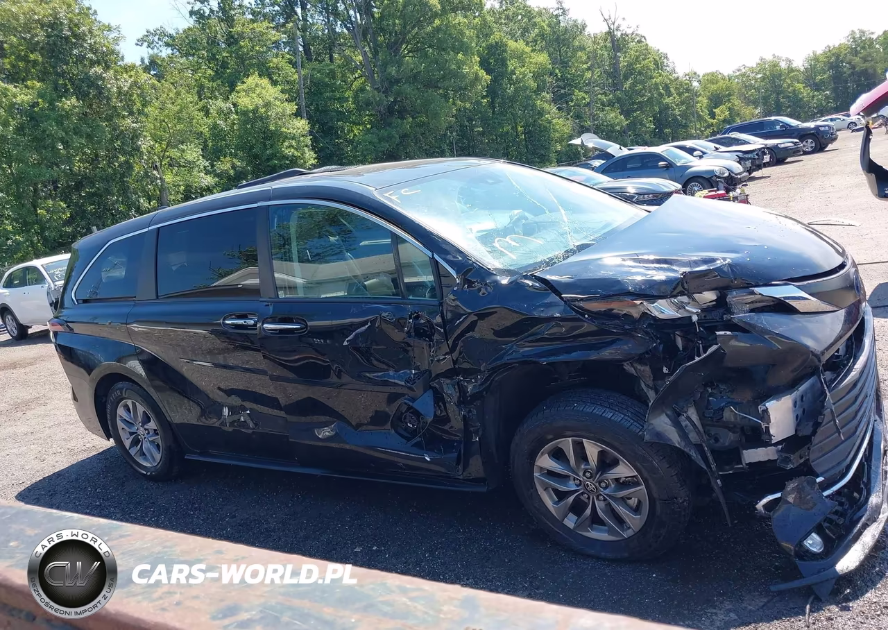 2022 Toyota Sienna Xle VIN:5TDYRKEC6NS131462 - 13