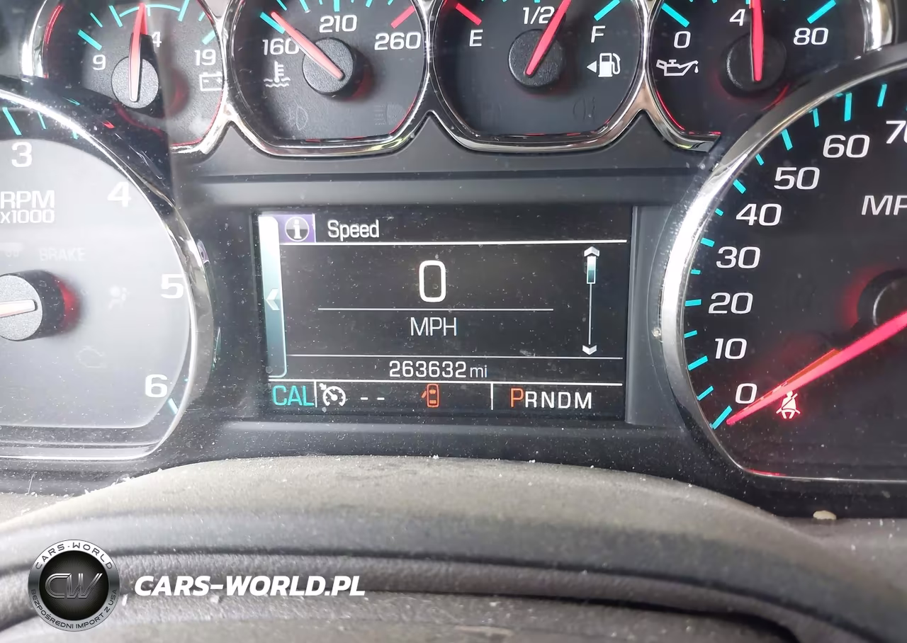 2015 Chevrolet Tahoe Ltz VIN:1GNSKCKC3FR721906 - 15