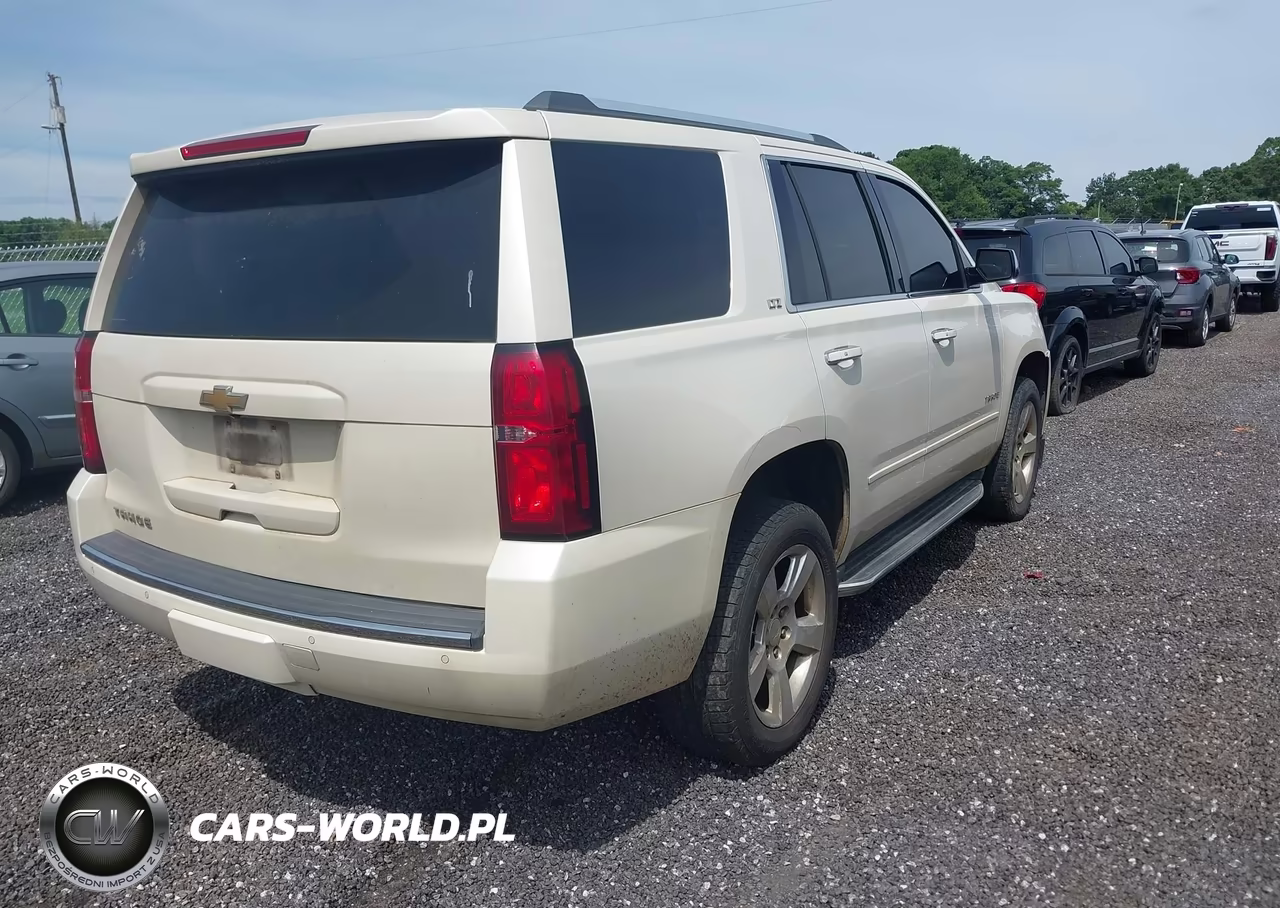 2015 Chevrolet Tahoe Ltz VIN:1GNSKCKC3FR721906 - 4