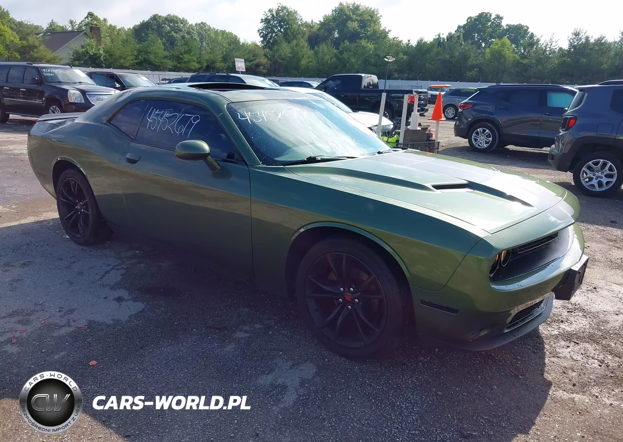 2018 Dodge Challenger Sxt – zdjęcie 1 z 17
