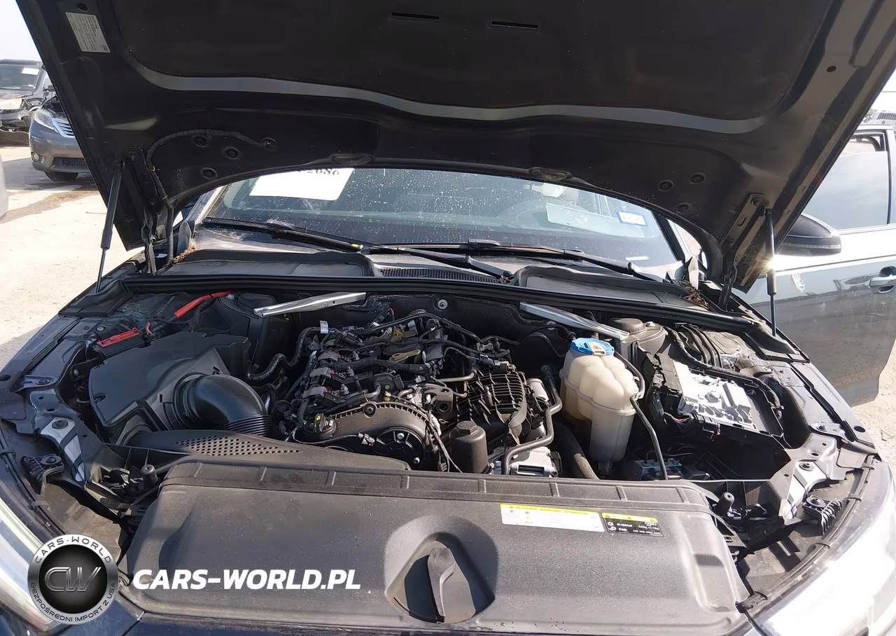 2018 Audi A4 2.0T Premium-2.0T Tech Premium VIN:WAUENAF46JA063930 - 10
