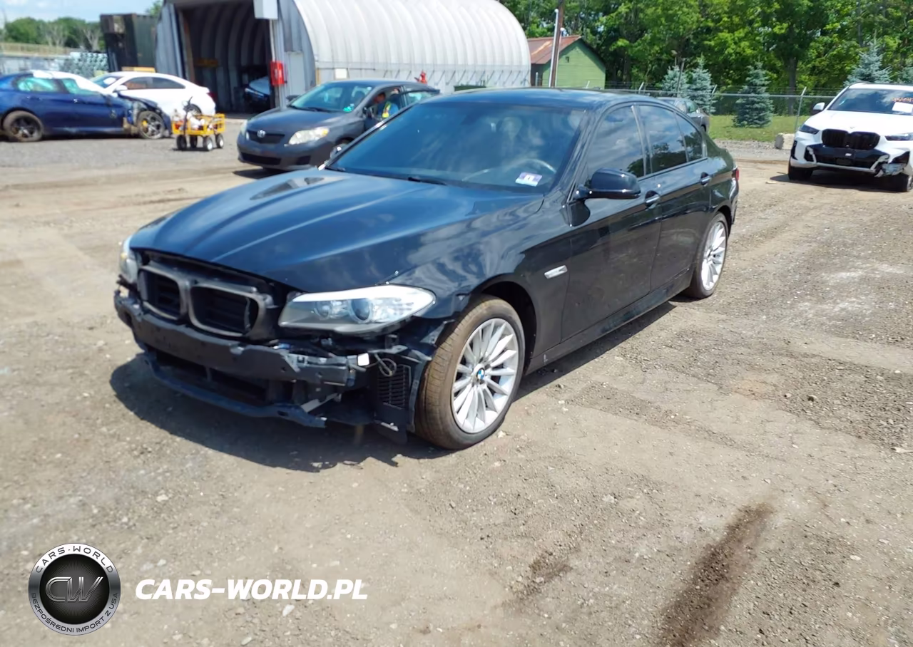 2013 BMW 528I xDrive VIN:WBAXH5C58DDW15855 - 2