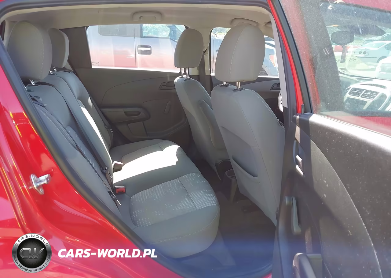 2019 Chevrolet Sonic Lt Auto VIN:1G1JG6SB9K4141820 - 8