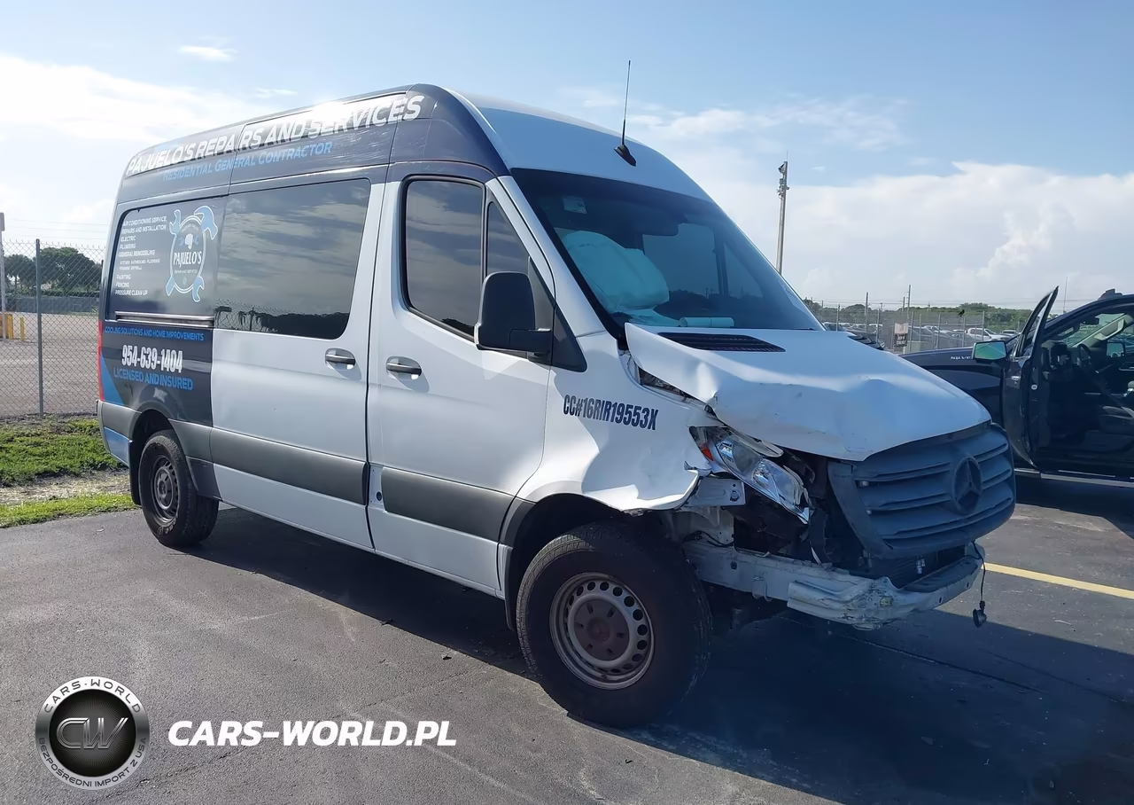 2019 Mercedes-Benz Sprinter 2500 High Roof I4