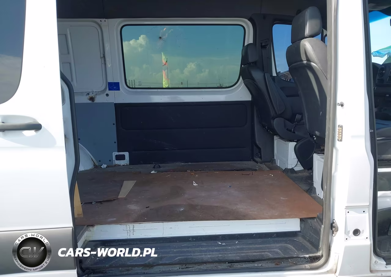 2019 Mercedes-Benz Sprinter 2500 High Roof I4 VIN:WD4PF0ED5KT004187 - 8