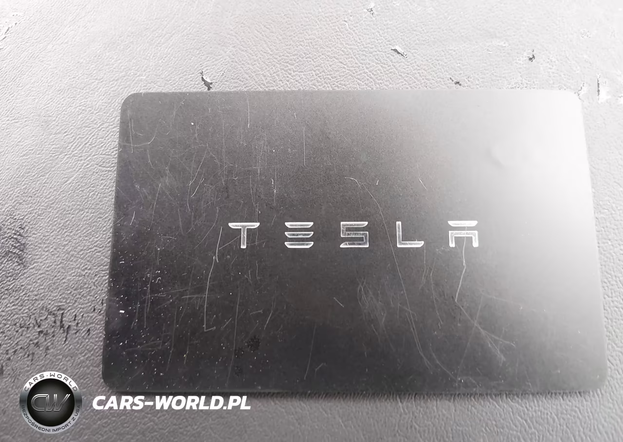 2023 Tesla Model Y Rwd VIN:7SAYGDED5PF945977 - 11