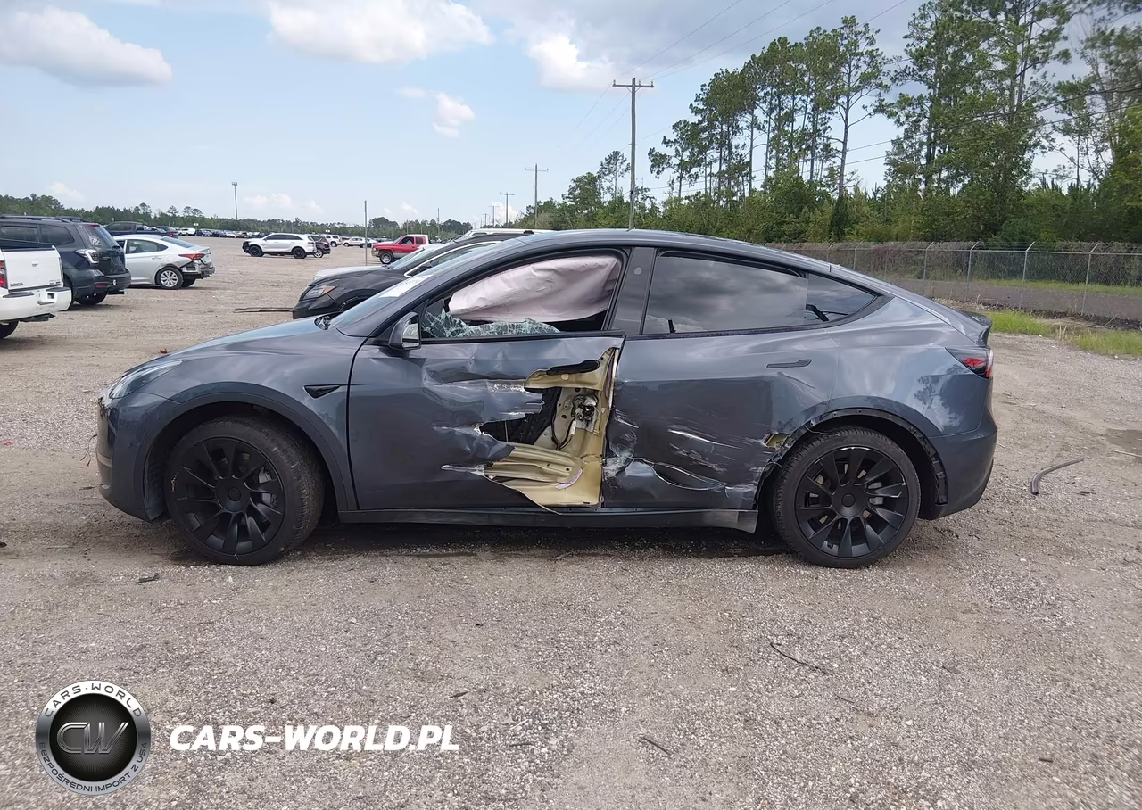 2023 Tesla Model Y Rwd VIN:7SAYGDED5PF945977 - 14