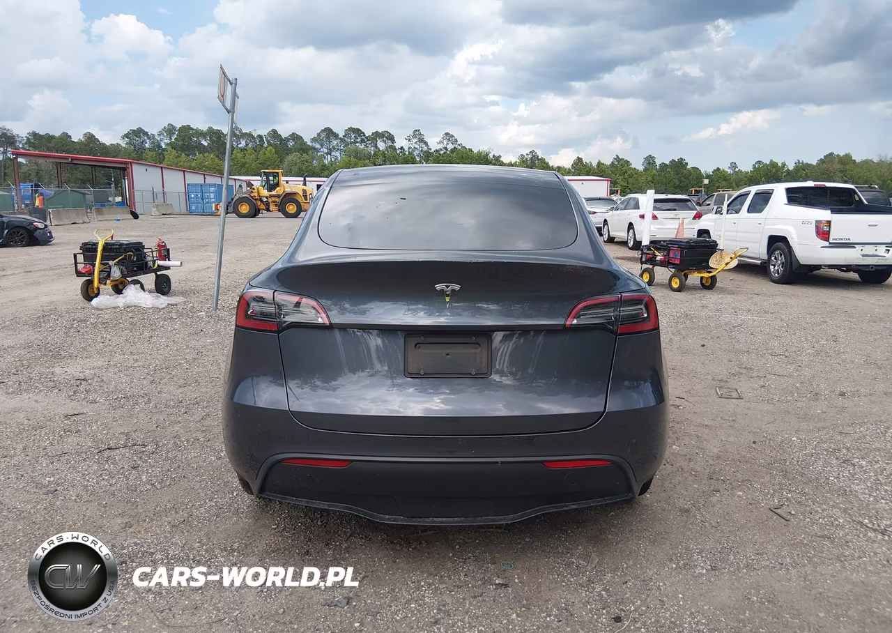 2023 Tesla Model Y Rwd VIN:7SAYGDED5PF945977 - 16