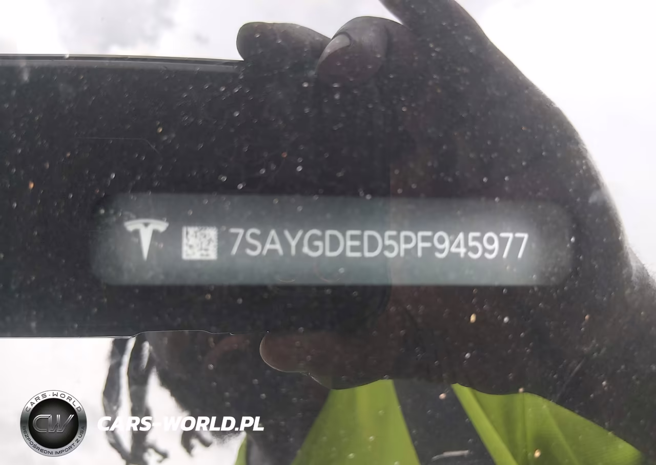 2023 Tesla Model Y Rwd VIN:7SAYGDED5PF945977 - 9
