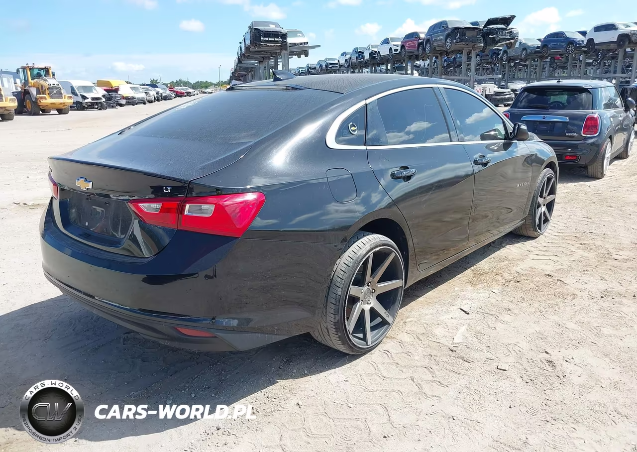 2017 Chevrolet Malibu 1Lt VIN:1G1ZE5ST1HF113695 - 4