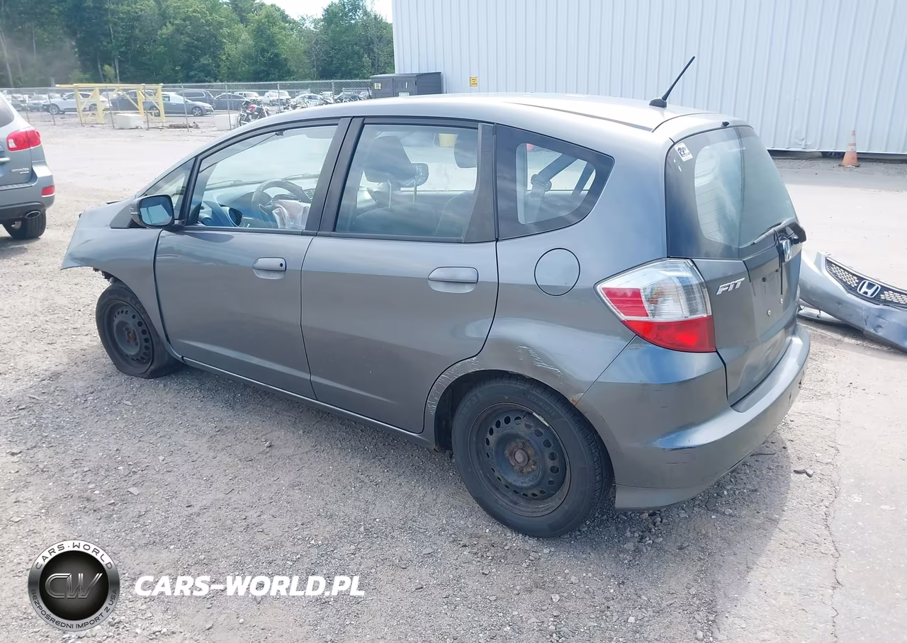 2012 Honda Fit VIN:JHMGE8H32CS008279 - 3
