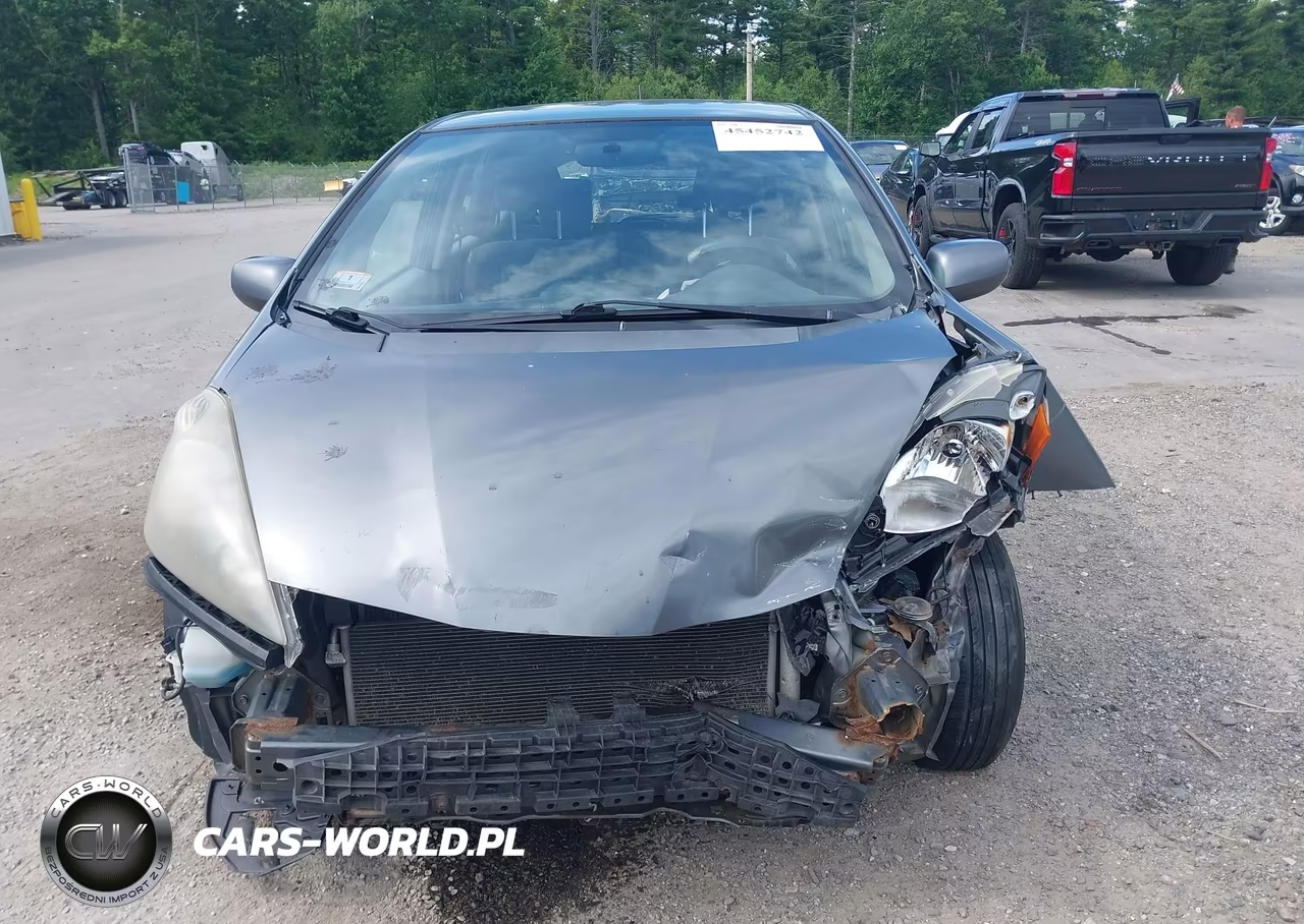 2012 Honda Fit VIN:JHMGE8H32CS008279 - 6