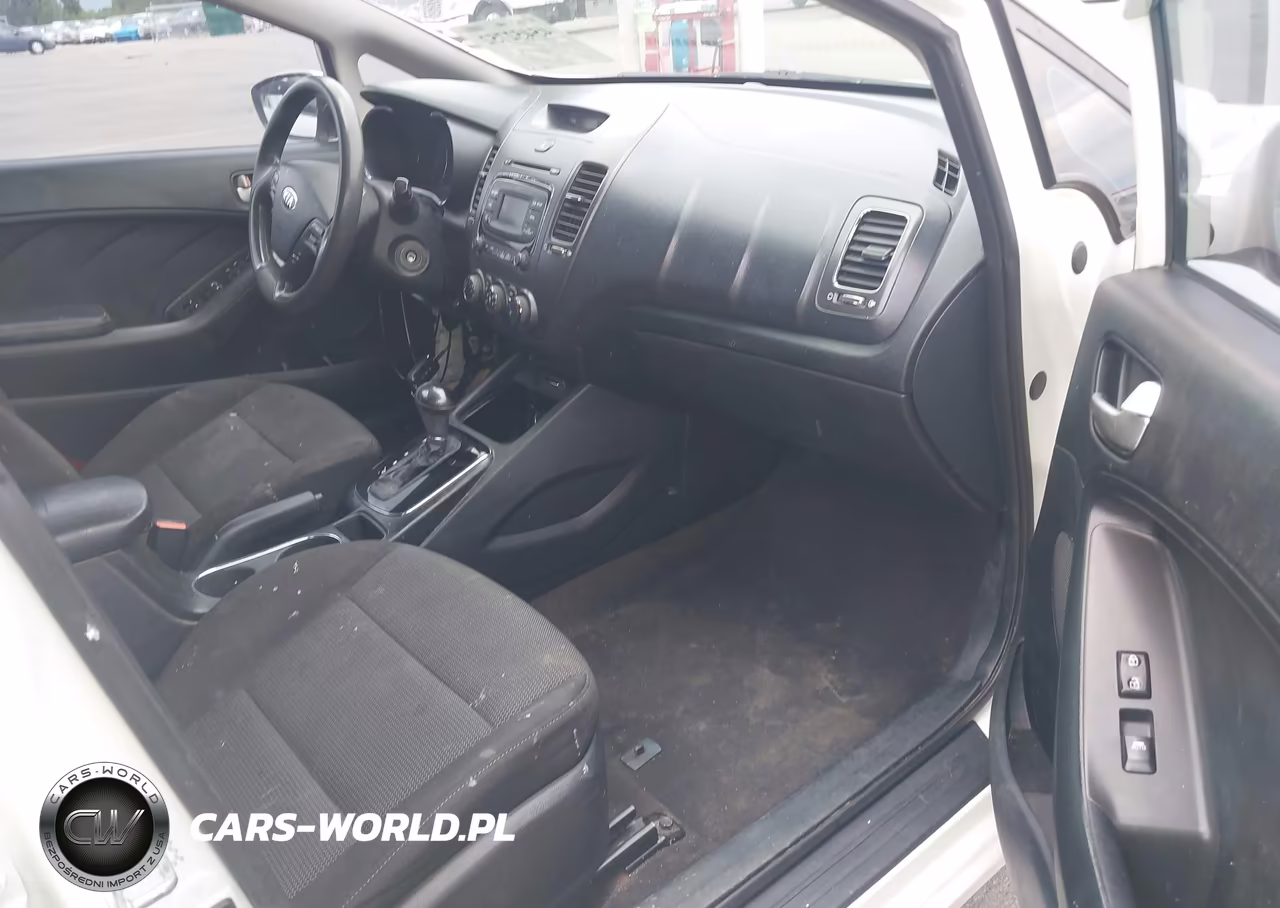 2017 Kia Forte Lx VIN:KNAFK5A88H5718221 - 5