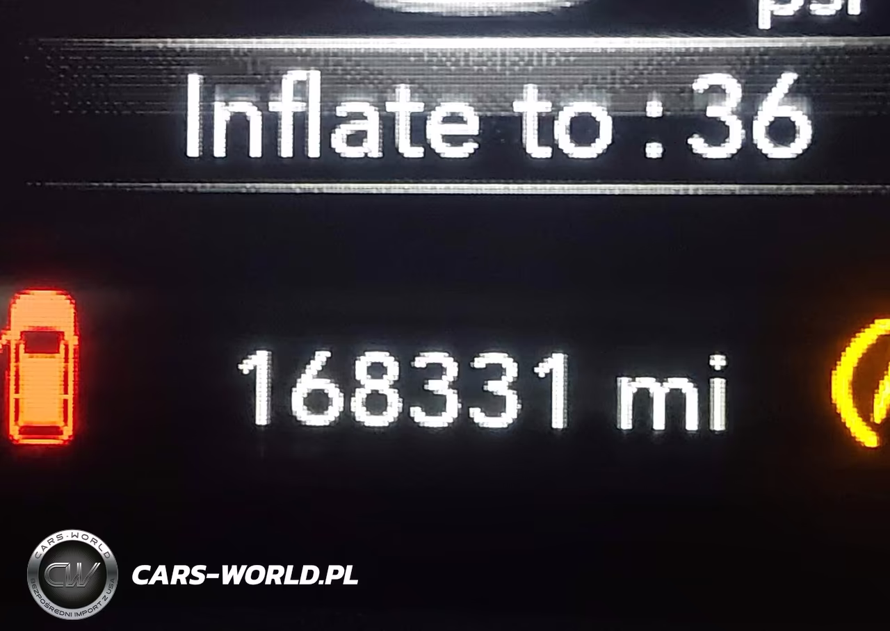 2019 Chrysler Pacifica Touring L VIN:2C4RC1BG1KR680899 - 16