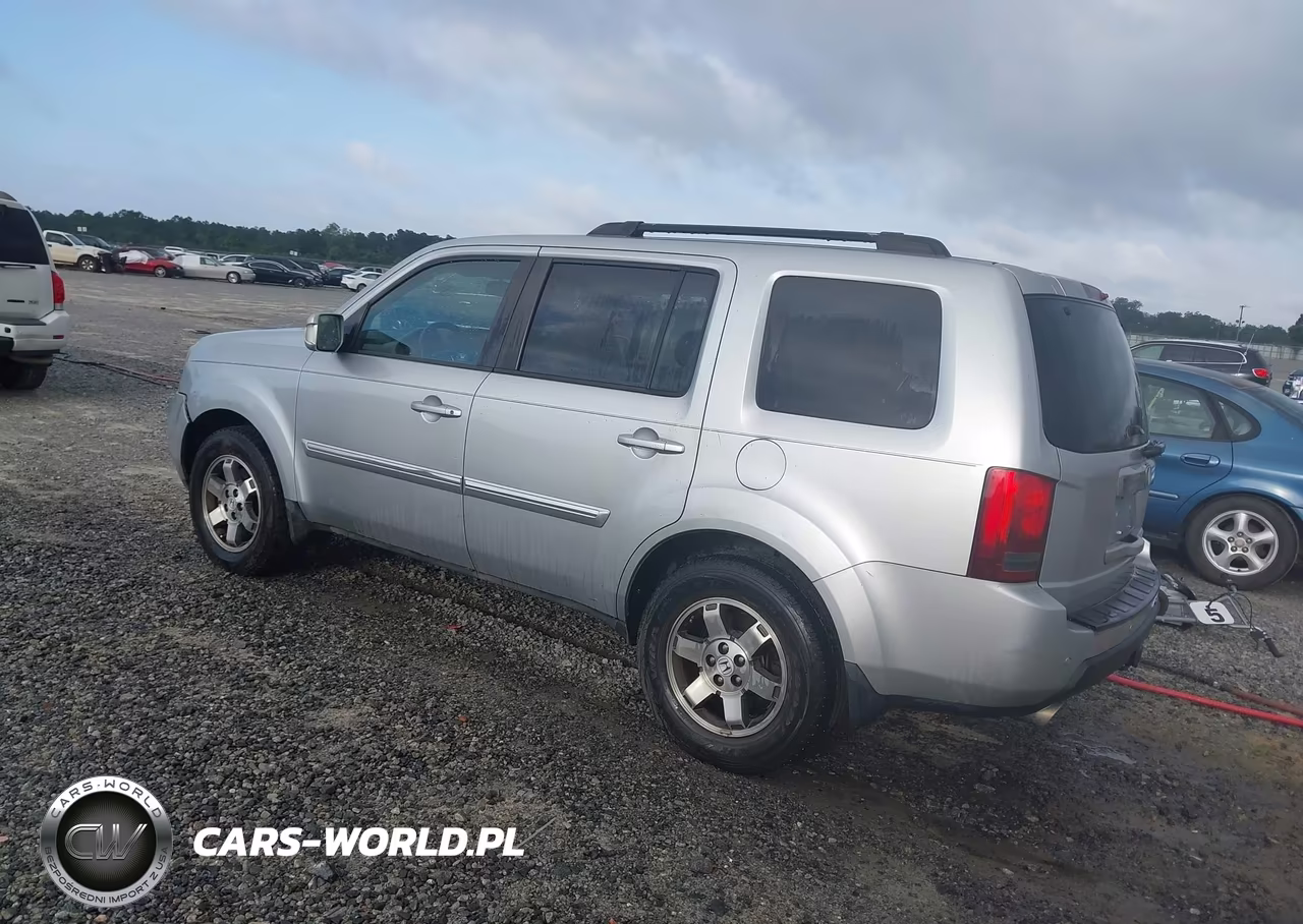 2011 Honda Pilot Touring VIN:5FNYF3H94BB035487 - 3