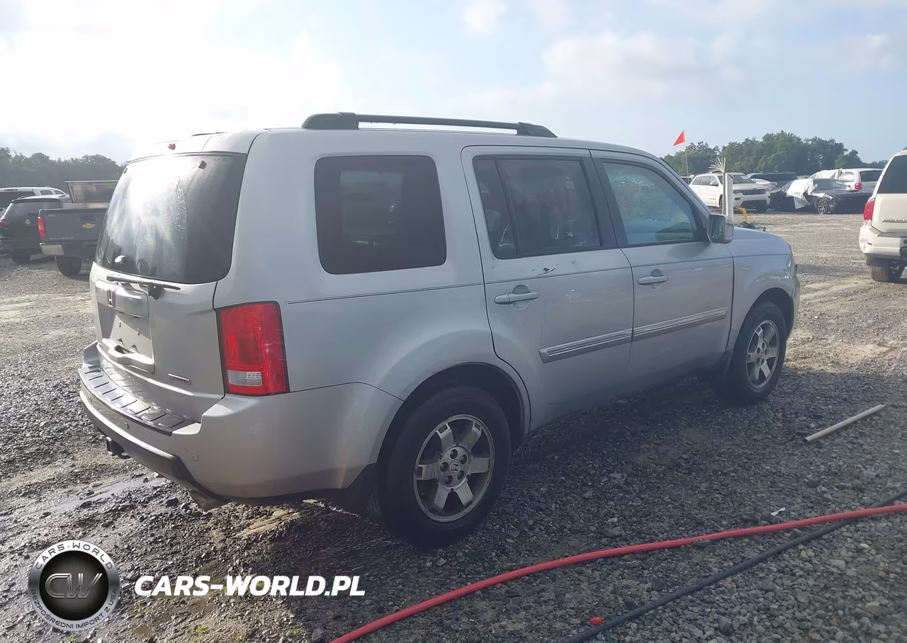 2011 Honda Pilot Touring VIN:5FNYF3H94BB035487 - 4
