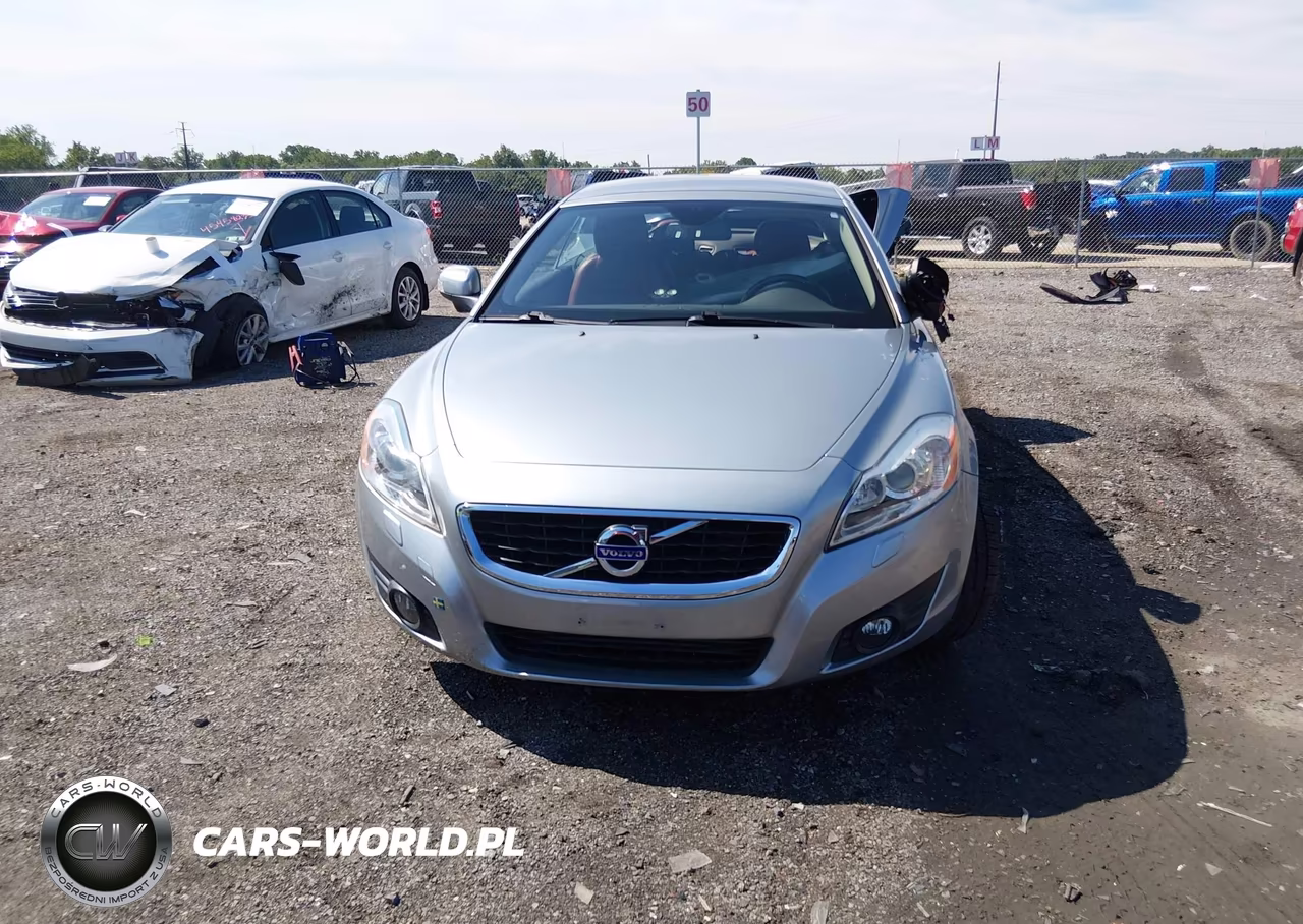 2011 Volvo C70 T5 (Retail Only) VIN:YV1672MC1BJ110049 - 12