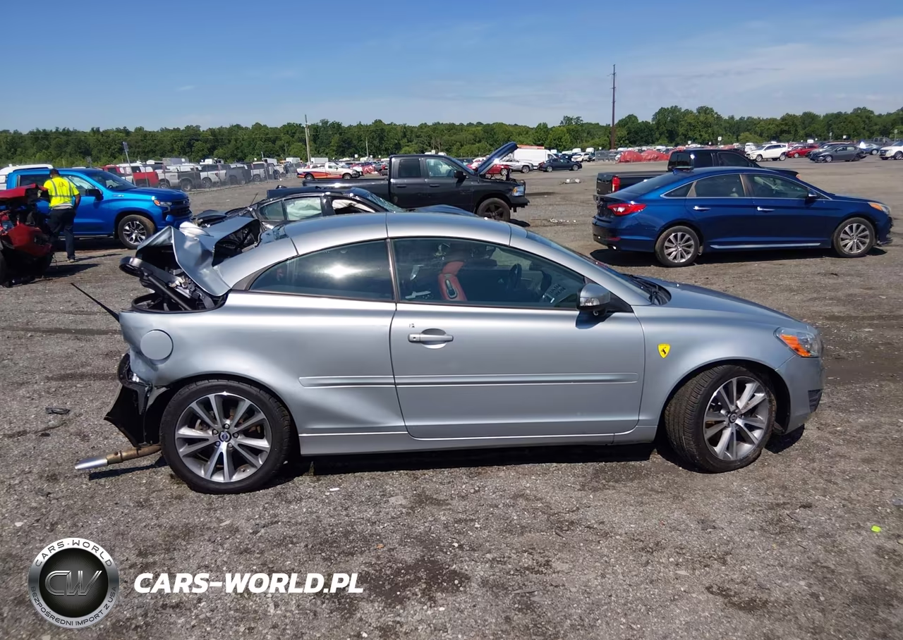 2011 Volvo C70 T5 (Retail Only) VIN:YV1672MC1BJ110049 - 13