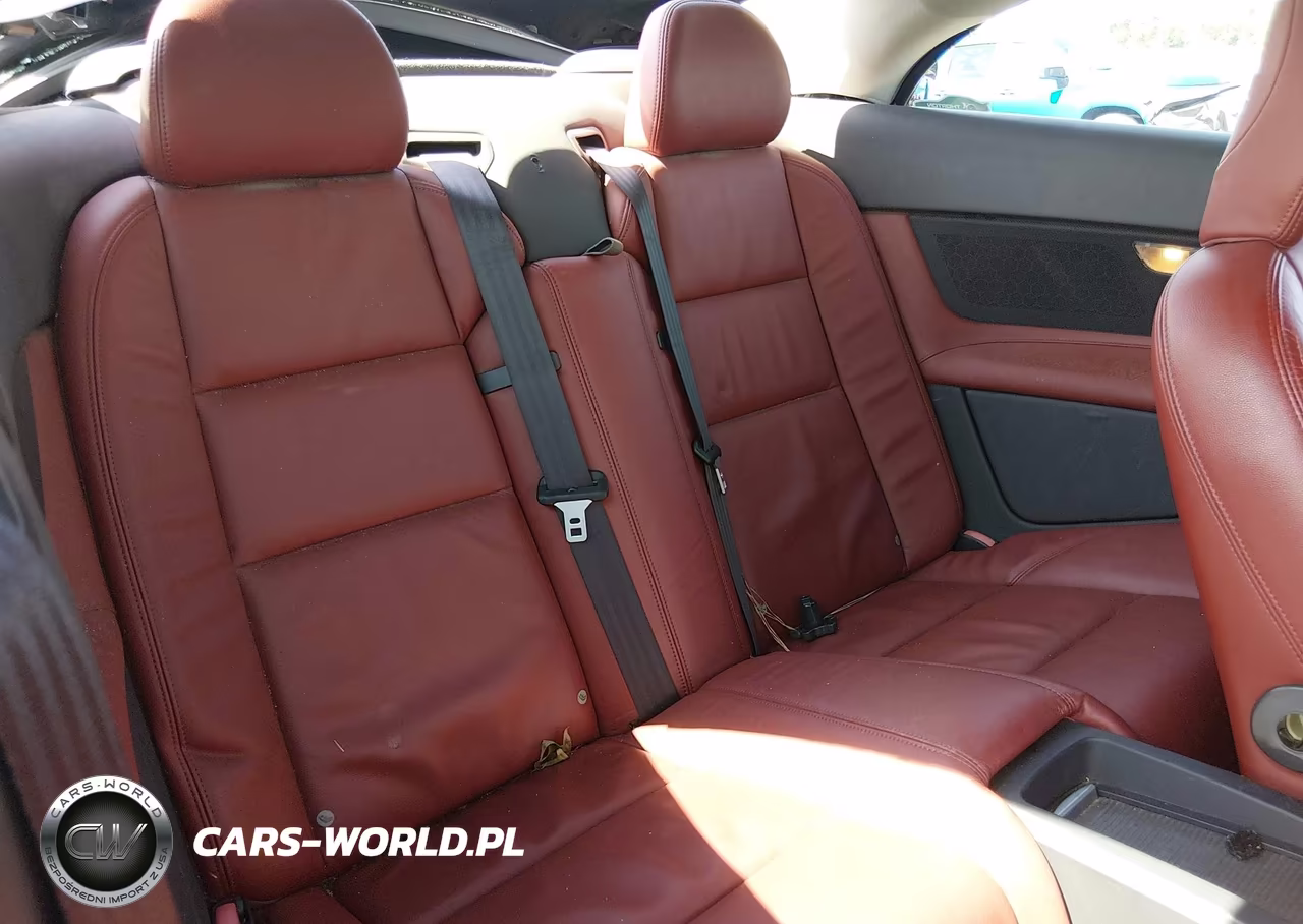 2011 Volvo C70 T5 (Retail Only) VIN:YV1672MC1BJ110049 - 8