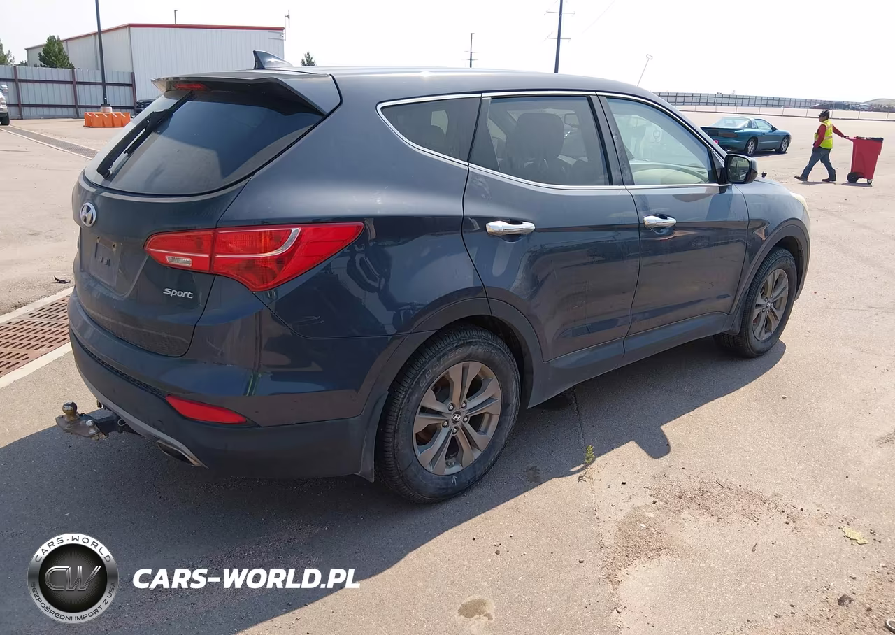 2014 Hyundai Santa Fe Sport 2.4L VIN:5XYZT3LB4EG159392 - 4