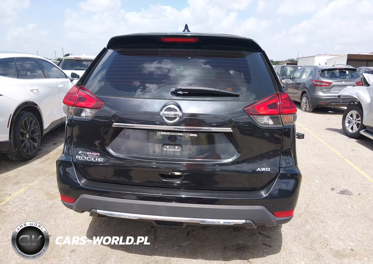 2018 Nissan Rogue S VIN:KNMAT2MV2JP545011 - 17