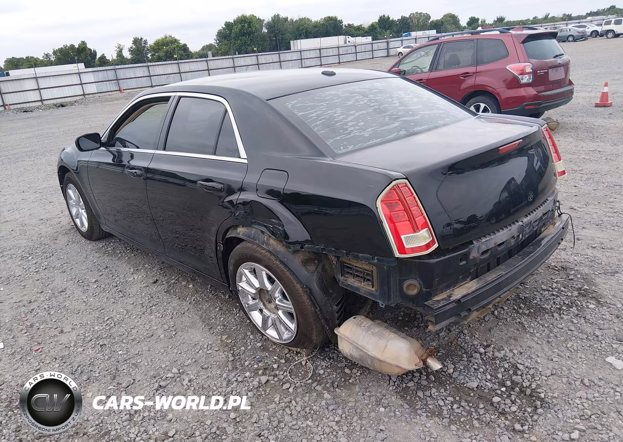 2012 Chrysler 300 VIN:2C3CCAAG6CH312978 - 3