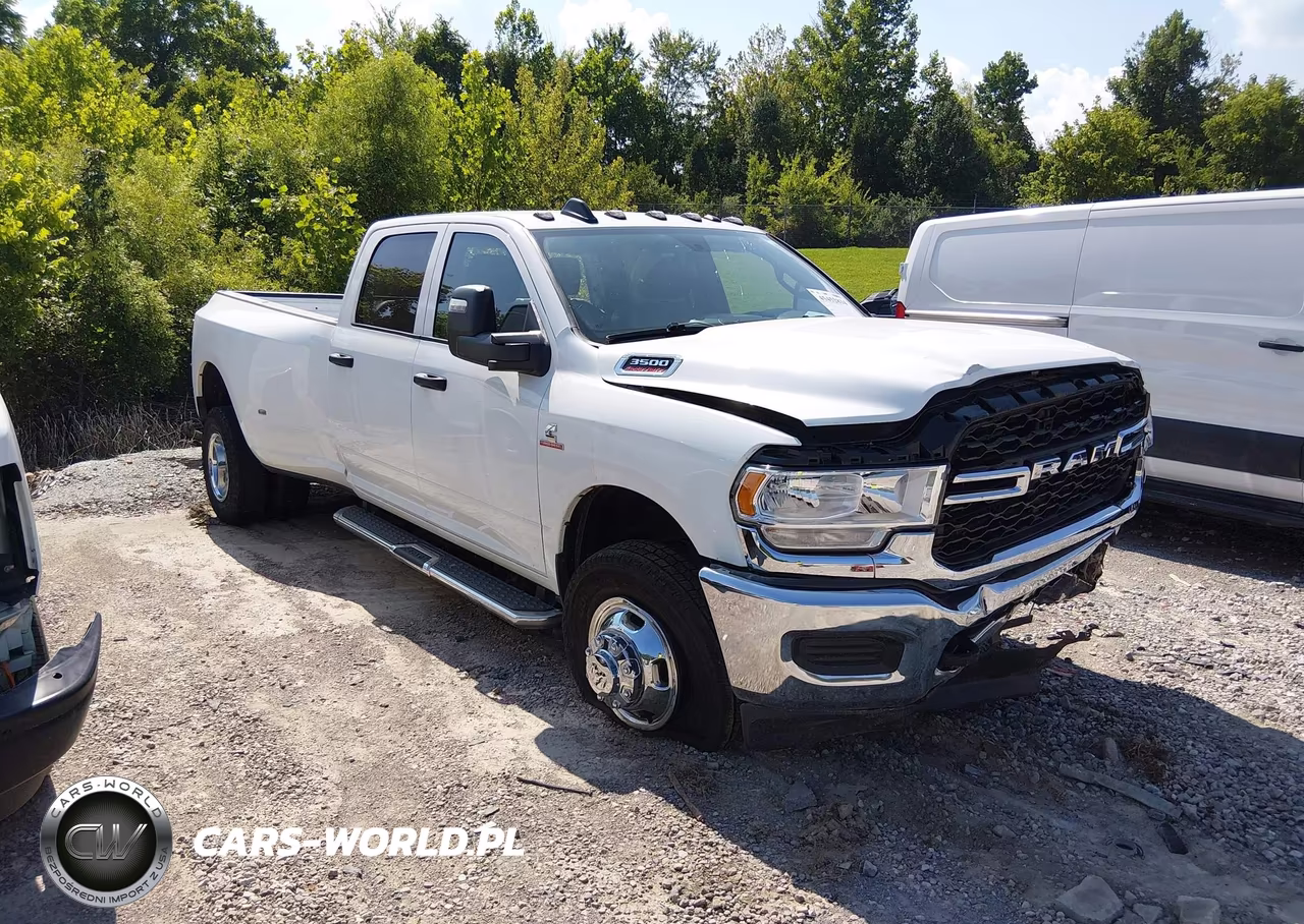 2023 Ram 3500 Tradesman 4X4 8' Box – zdjęcie 1 z 15