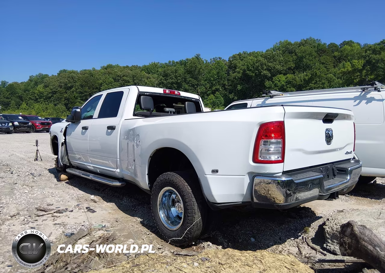 2023 Ram 3500 Tradesman 4X4 8' Box VIN:3C63RRGLXPG554389 - 3