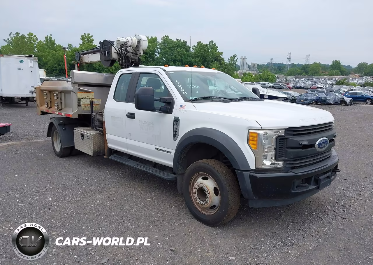 2017 Ford F-550 Chassis Lariat-Xl-Xlt