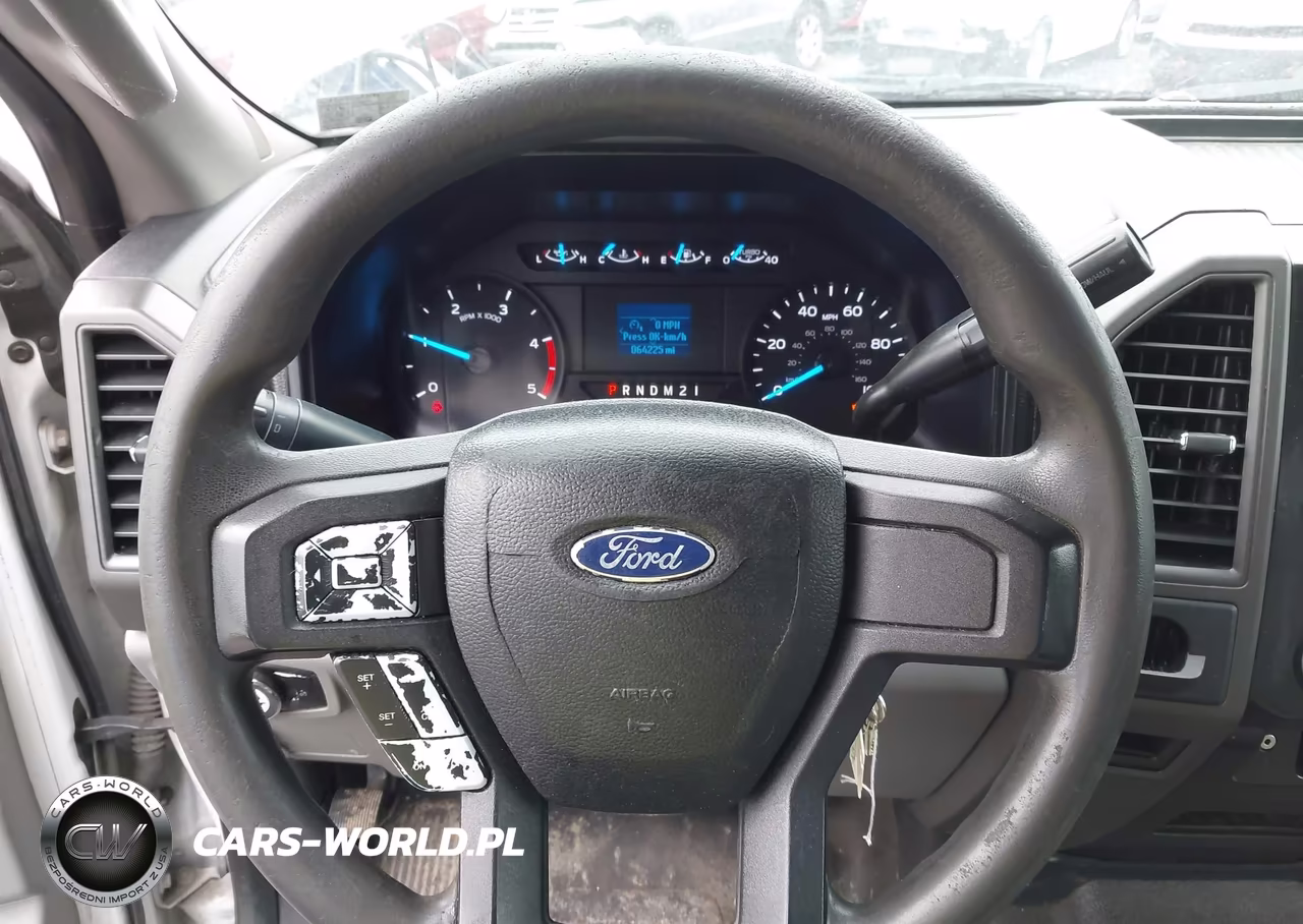 2017 Ford F-550 Chassis Lariat-Xl-Xlt VIN:1FD0X5GTXHEE49527 - 13