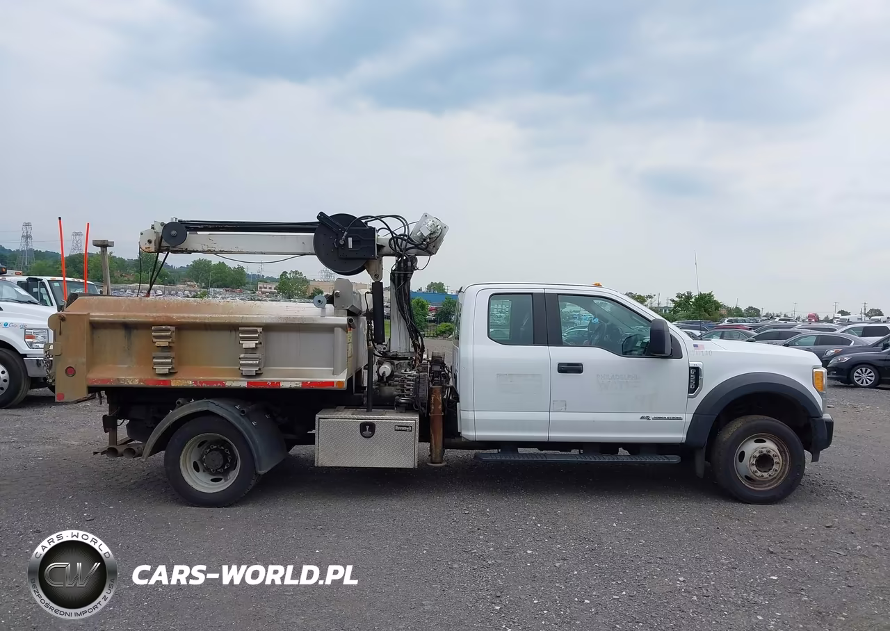 2017 Ford F-550 Chassis Lariat-Xl-Xlt VIN:1FD0X5GTXHEE49527 - 16