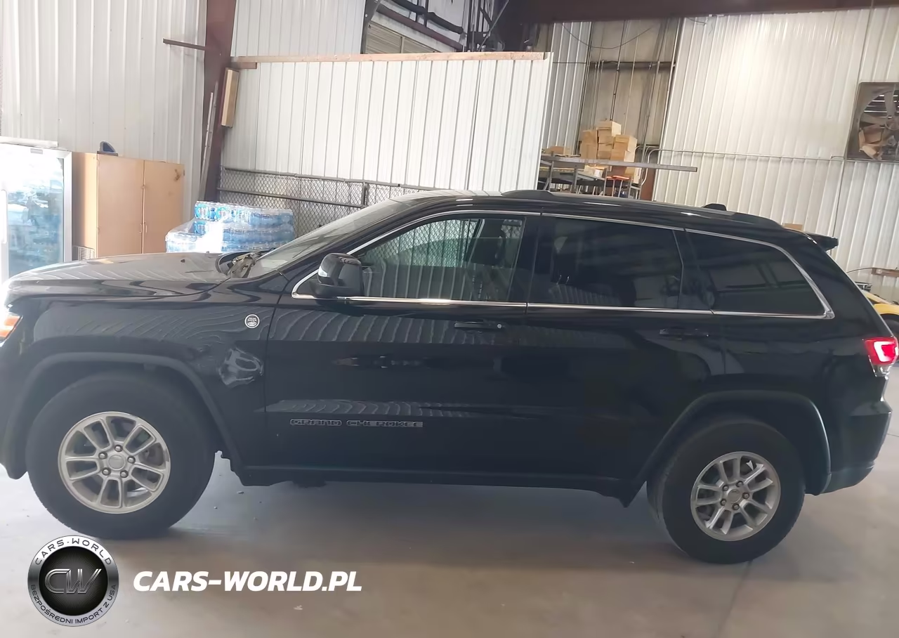 2019 Jeep Grand Cherokee Laredo E 4X4 VIN:1C4RJFAG4KC754233 - 14