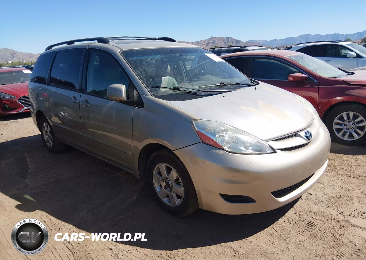 2008 Toyota Sienna Xle – zdjęcie 1 z 11
