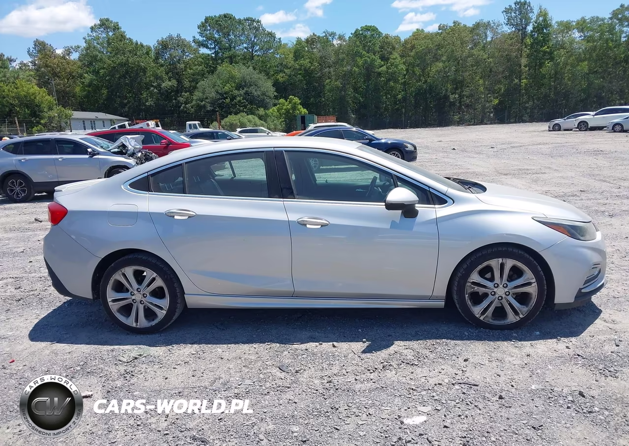 2016 Chevrolet Cruze Premier Auto VIN:1G1BG5SMXG7323094 - 13