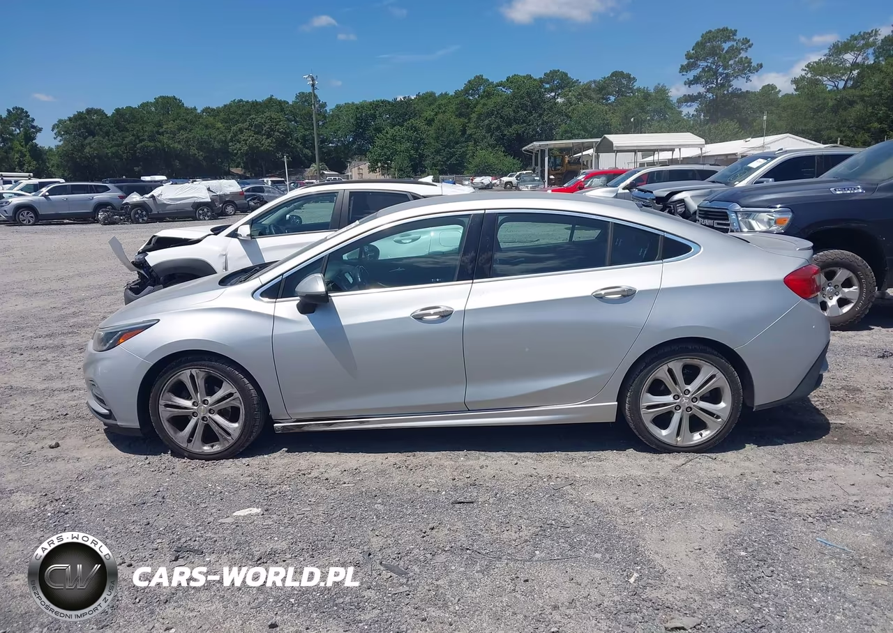 2016 Chevrolet Cruze Premier Auto VIN:1G1BG5SMXG7323094 - 14