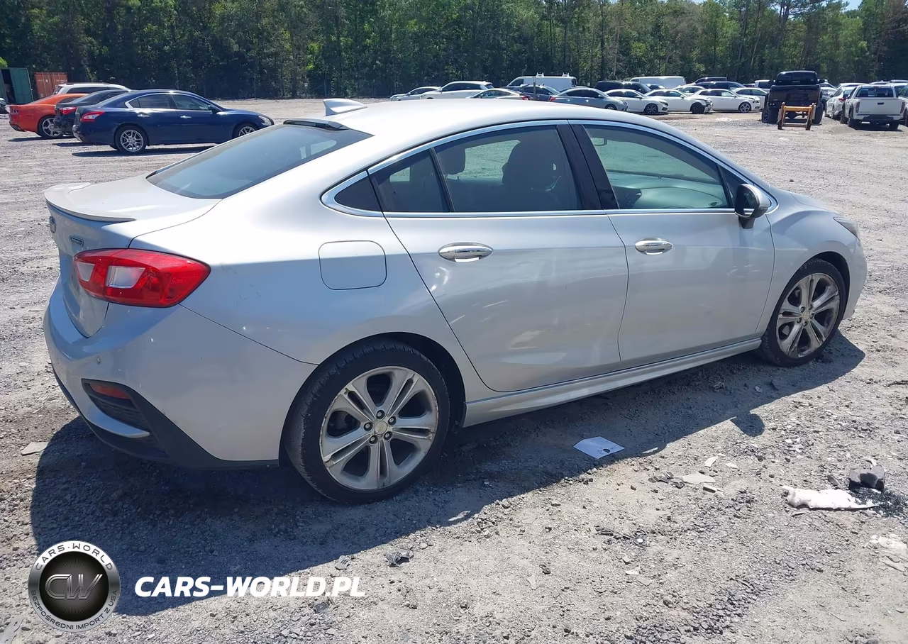 2016 Chevrolet Cruze Premier Auto VIN:1G1BG5SMXG7323094 - 4