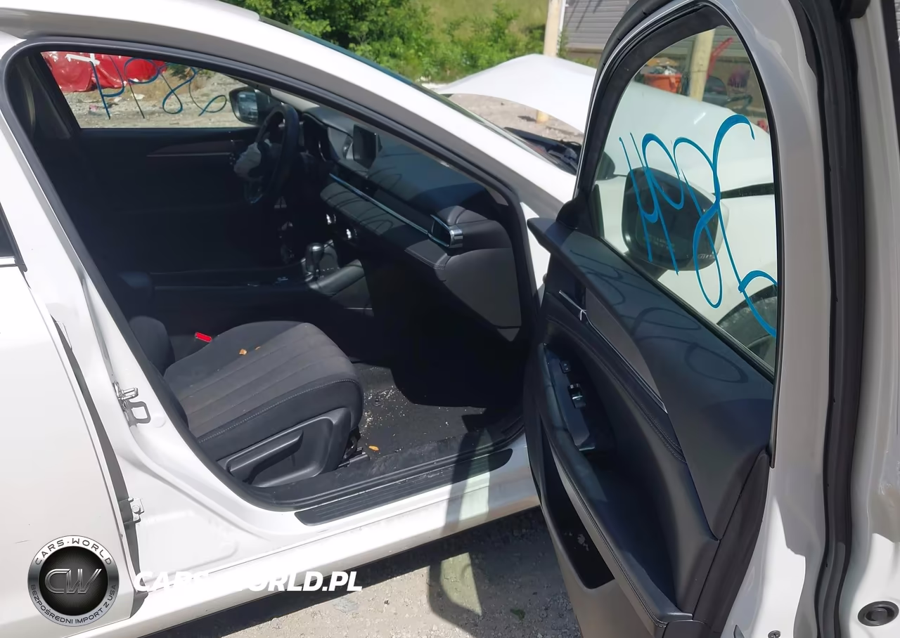 2018 Mazda Mazda6 Sport VIN:JM1GL1UM1J1329665 - 5