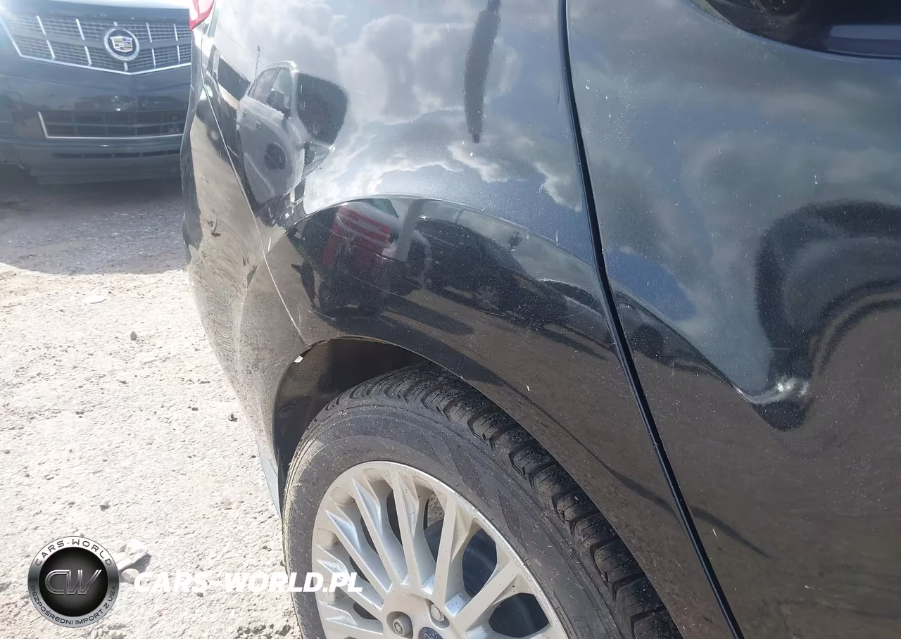 2014 Ford Fiesta Titanium VIN:3FADP4CJ3EM190413 - 6