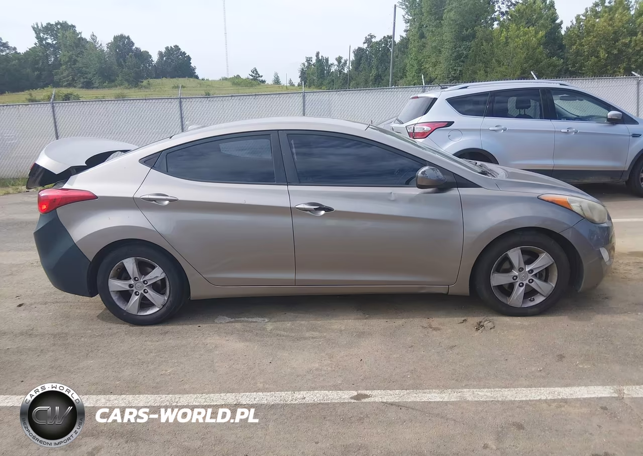 2013 Hyundai Elantra Gls VIN:5NPDH4AE6DH437067 - 14