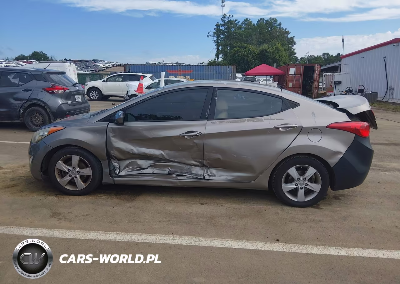 2013 Hyundai Elantra Gls VIN:5NPDH4AE6DH437067 - 15