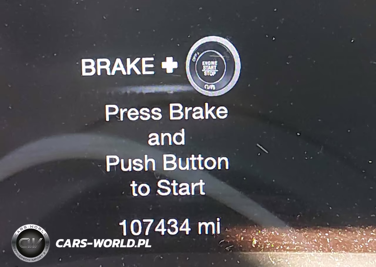 2018 Jeep Grand Cherokee Laredo E 4X4 VIN:1C4RJFAG8JC309749 - 15