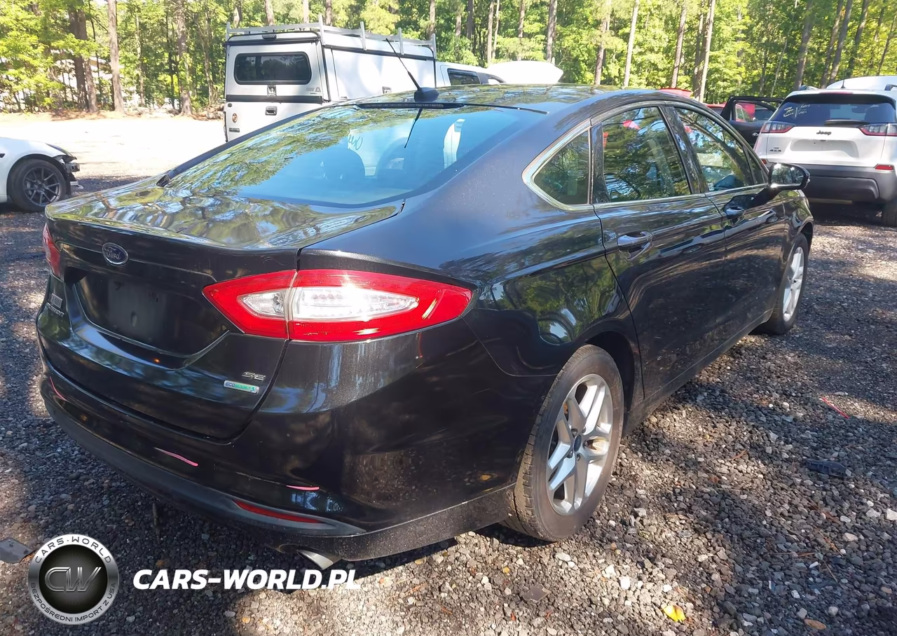 2013 Ford Fusion Se VIN:3FA6P0HR1DR193683 - 4