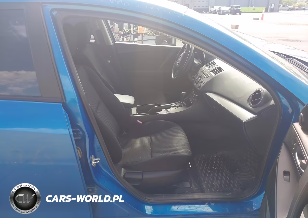 2012 Mazda Mazda3 I Sport VIN:JM1BL1UF1C1603963 - 5