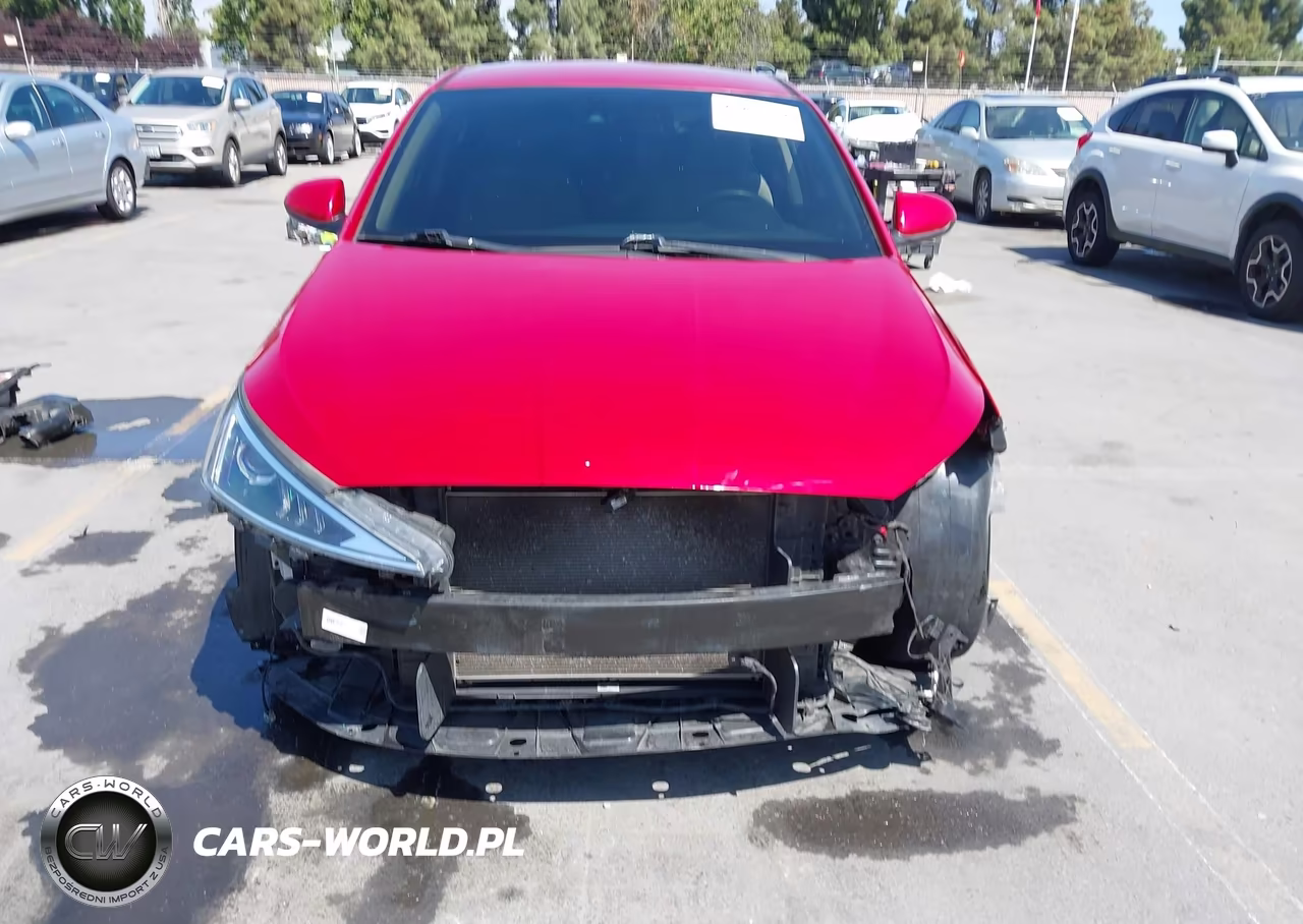2020 Hyundai Elantra Sel VIN:5NPD84LF6LH603141 - 13
