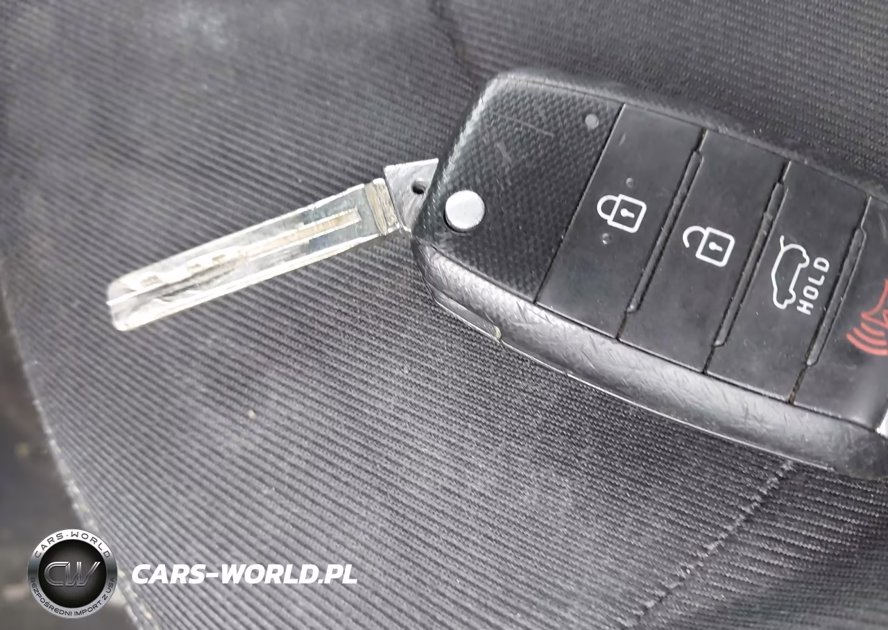 2015 Kia Soul + VIN:KNDJP3A57F7152191 - 11