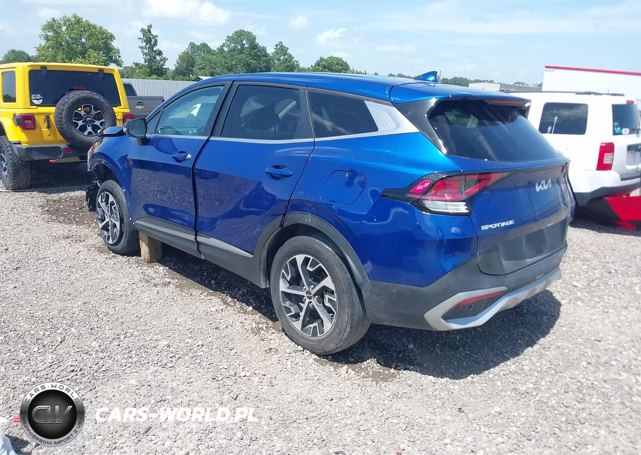 2023 Kia Sportage Ex VIN:5XYK33AF1PG070535 - 3