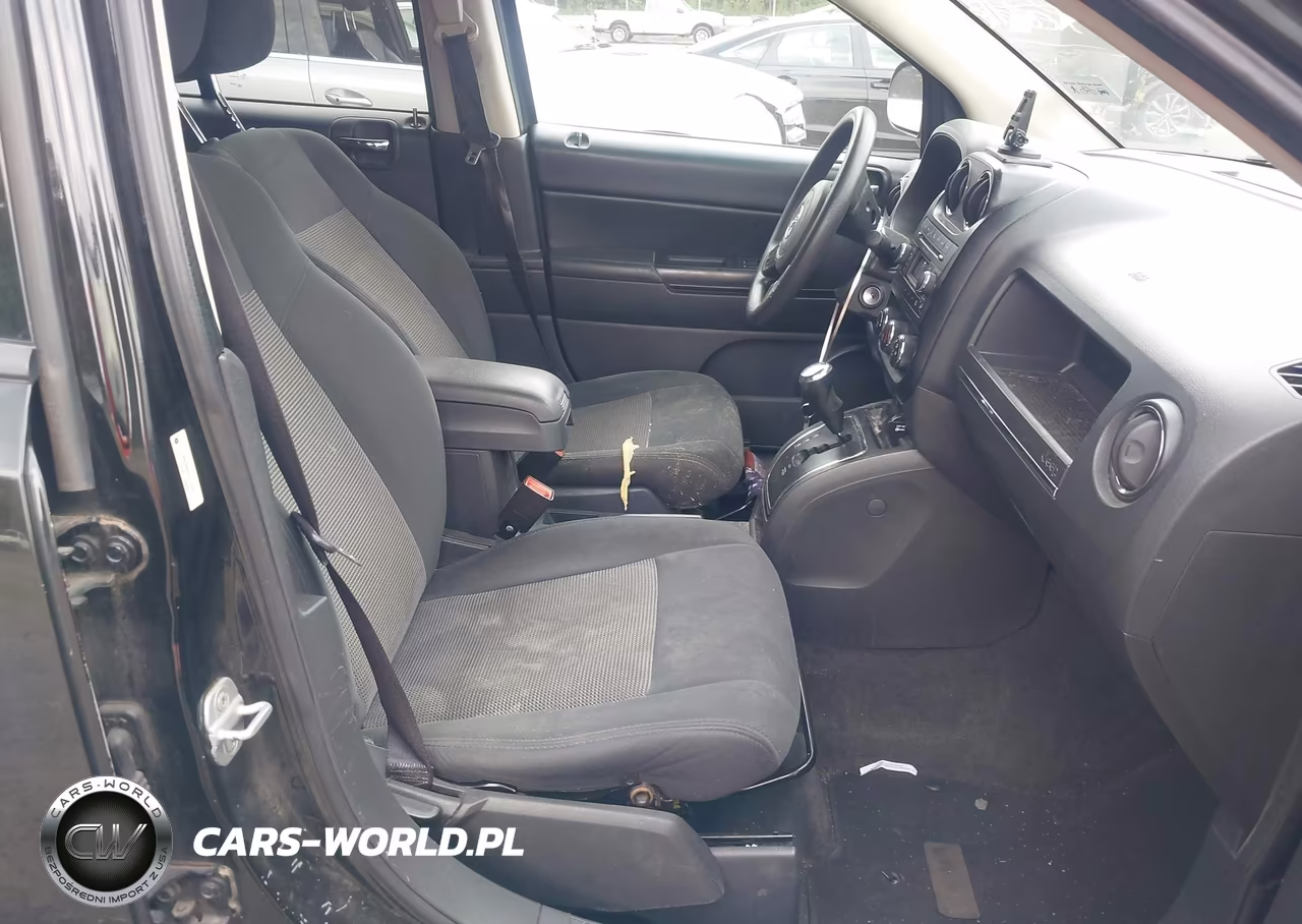 2012 Jeep Compass Sport VIN:1C4NJCBA3CD716334 - 5