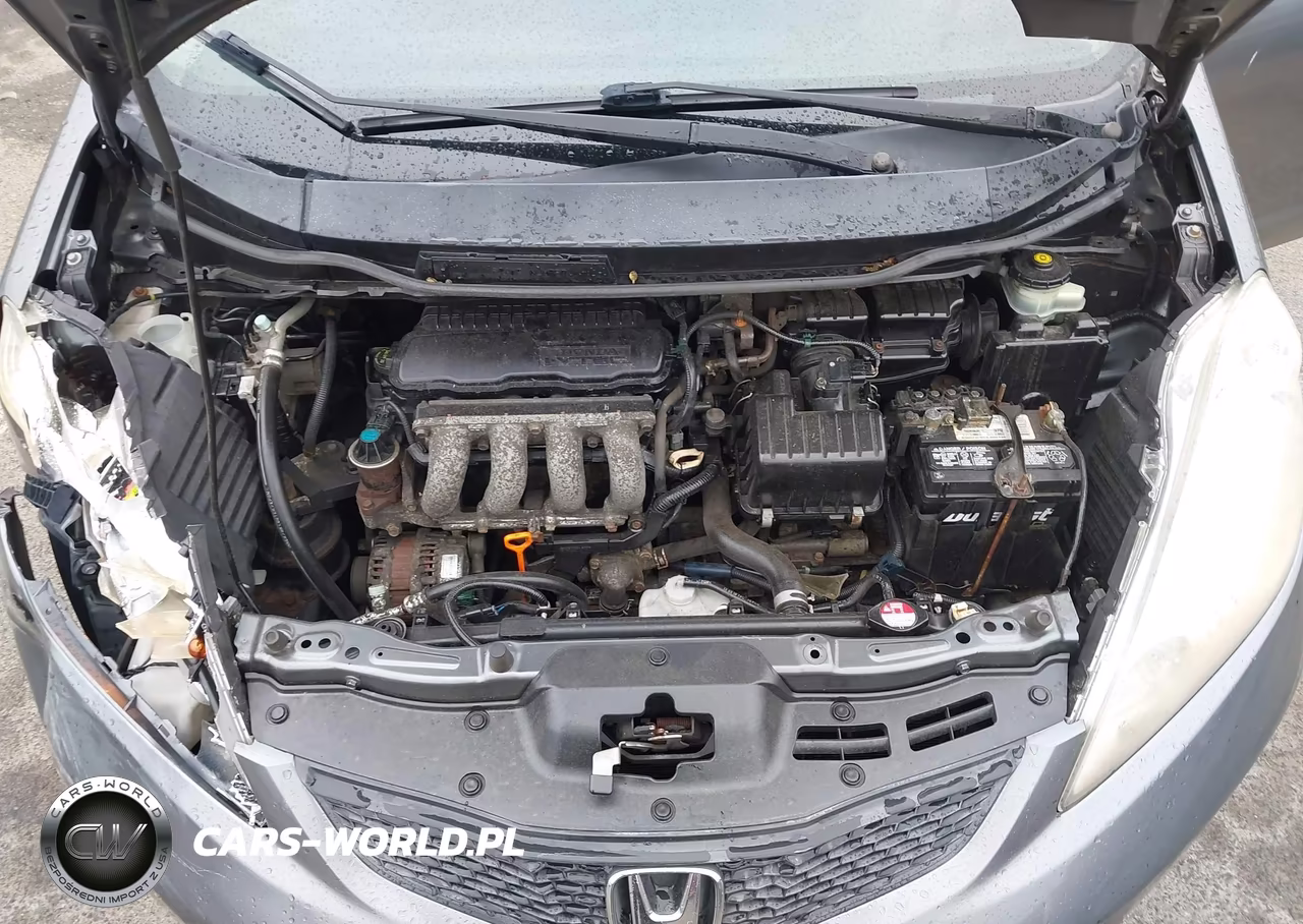 2011 Honda Fit Sport VIN:JHMGE8H5XBC000182 - 10