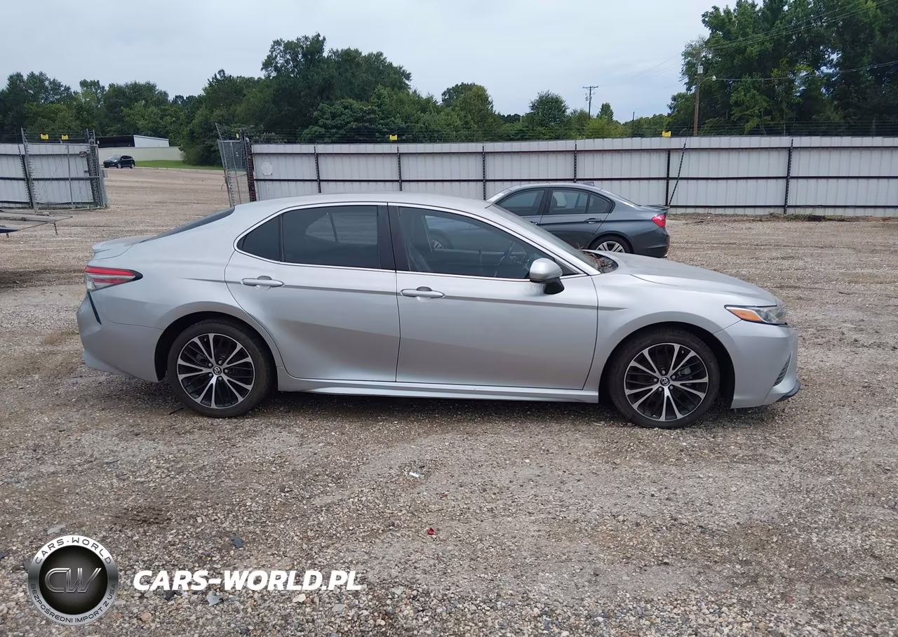 2018 Toyota Camry Se VIN:4T1B11HK9JU003146 - 13